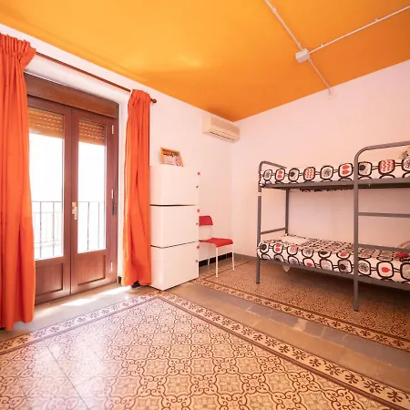 Arc House Only Adults * Sevilla
