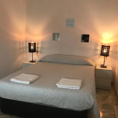 Arc House Only Adults * Sevilla